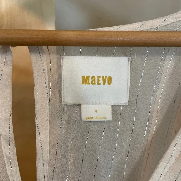 Anthropologie Maeve Peasant Top - Cream and Metallic Silver - Size 4 - NWOT - Picture 6 of 8